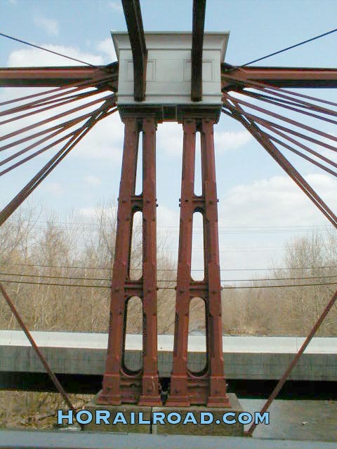 BOLLMAN BRIDGE TOP DETAIL